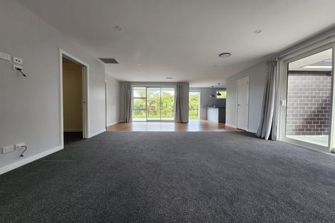 Photo of property in 12 Topsail Way, Whitby, Porirua, 5024