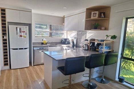Photo of property in 2/19 Birman Close, Half Moon Bay, Auckland, 2012