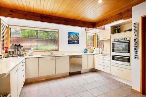 Photo of property in 12 Montrose Grove, Churton Park, Wellington, 6037