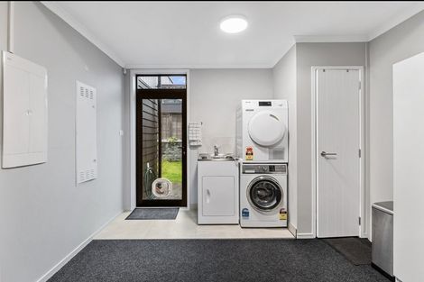 Photo of property in 8 Killick Place, Long Bay, Auckland, 0630