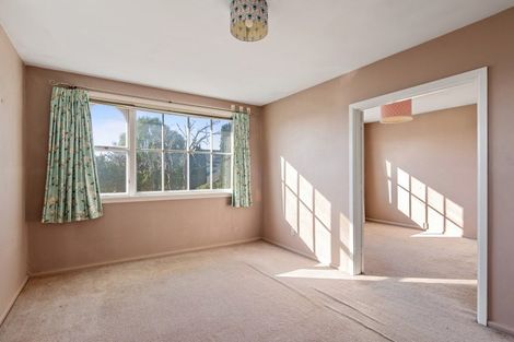 Photo of property in 12 Ladbrokes Place, Fendalton, Christchurch, 8052