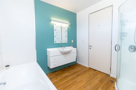 Photo of property in 50 Waiwetu Street, Fendalton, Christchurch, 8052