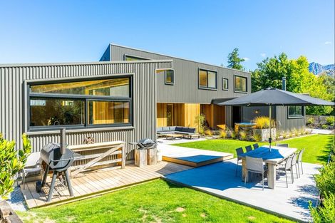 Photo of property in 38 Cornwall Street, Arrowtown, 9302