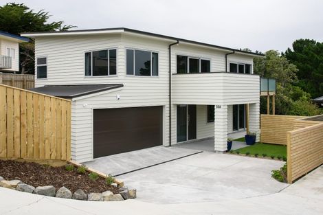 Photo of property in 50a Kahu Road, Paremata, Porirua, 5024