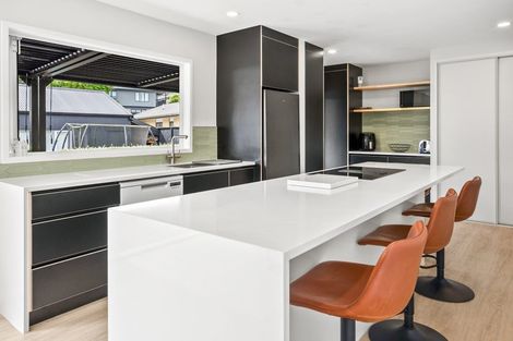 Photo of property in 6a Carey Street, Maeroa, Hamilton, 3200