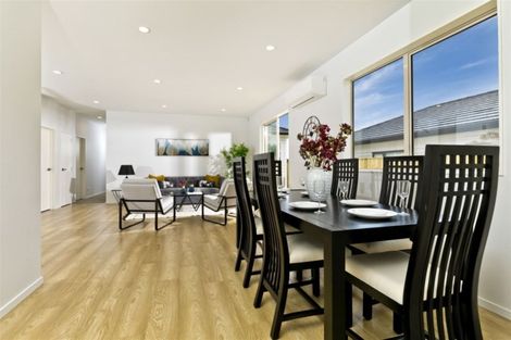 Photo of property in 58 Schoolside Road, Kumeu, 0810