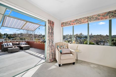 Photo of property in 42 Stapleford Crescent, Browns Bay, Auckland, 0630