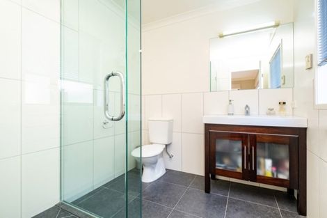 Photo of property in 2/11 Te Aute Road, Havelock North, 4130