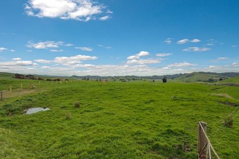Photo of property in 288 Dimmock Road, Waitakaruru, 2471