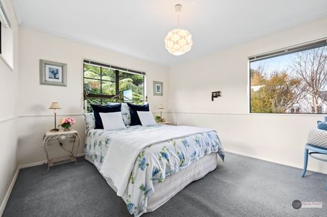 Photo of property in 94 Viewmont Drive, Harbour View, Lower Hutt, 5010