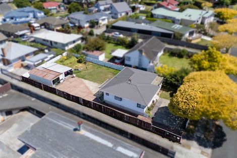 Photo of property in 12 Ussher Place, Pakuranga Heights, Auckland, 2010