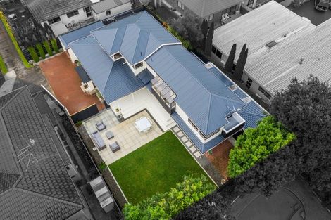 Photo of property in 77 Thirteenth Avenue, Tauranga South, Tauranga, 3112