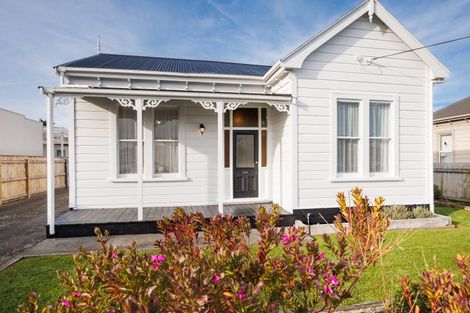 Photo of property in 11 Montagu Street, Feilding, 4702