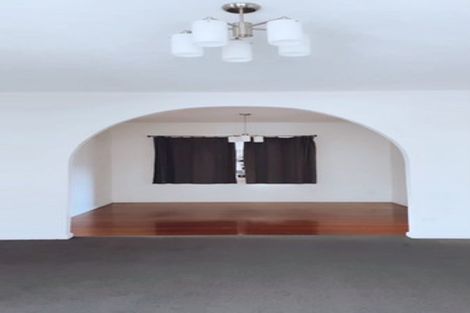 Photo of property in 102 Malcolm Avenue, Beckenham, Christchurch, 8023