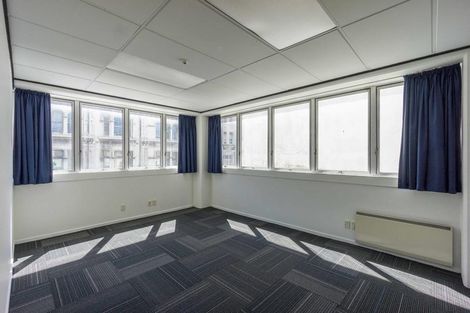 Photo of property in 2/43 Princes Street, Northcote Point, Auckland, 0627