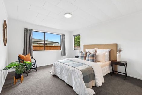 Photo of property in 28 Taylor Street, Cambridge, 3434