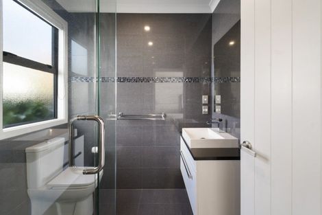Photo of property in 35 Union Street, Hokowhitu, Palmerston North, 4410
