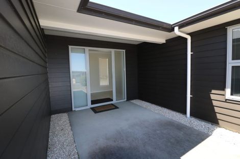 Photo of property in 12 Castleton Way, Flagstaff, Hamilton, 3210