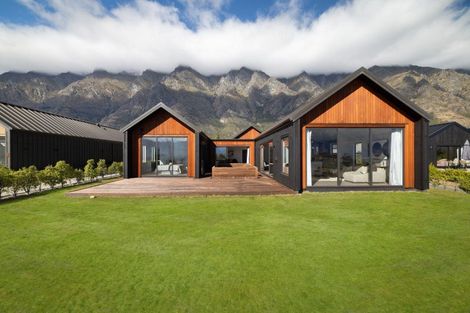 Photo of property in 19 Glenfiddich Road, Jacks Point, Queenstown, 9371