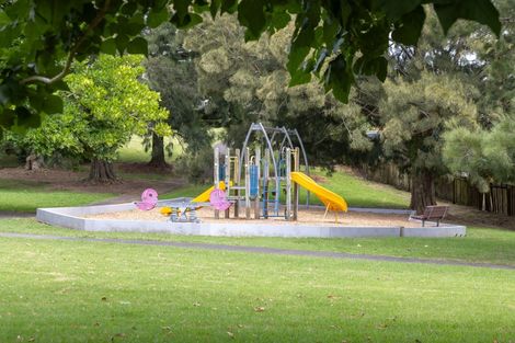 Photo of property in 32a Gilshennan Valley, Red Beach, 0932