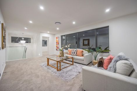 Photo of property in 5 Paitry Place, Swanson, Auckland, 0614