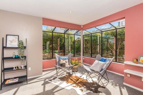 Photo of property in 45a Satara Crescent, Khandallah, Wellington, 6035