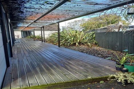 Photo of property in 12 Auburn Avenue, Upper Riccarton, Christchurch, 8041