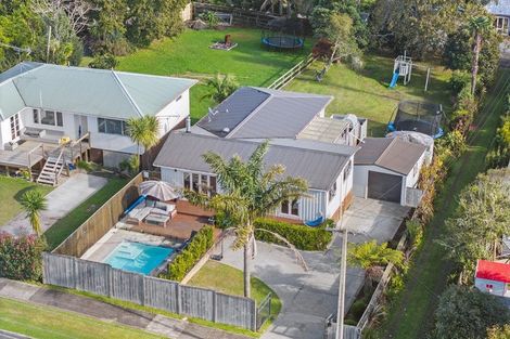 Photo of property in 36 Trigg Road, Huapai, Kumeu, 0810