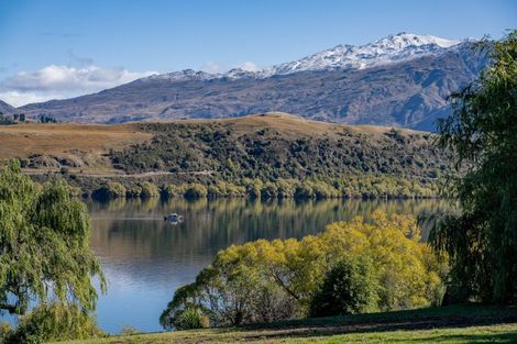 Photo of property in 71 Arrowtown-lake Hayes Road, Lake Hayes, Queenstown, 9371