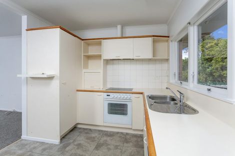 Photo of property in 1/18 Evelyn Place, Hillcrest, Auckland, 0627