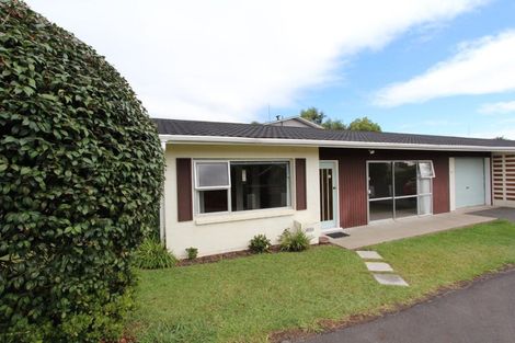 Photo of property in 81 Tuhikaramea Road, Dinsdale, Hamilton, 3204