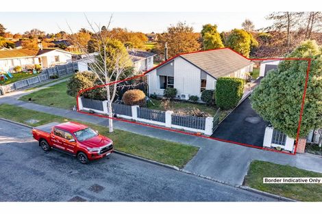 Photo of property in 23 Denniston Crescent, Redwood, Christchurch, 8051
