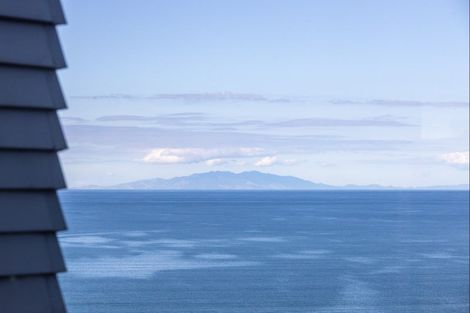 Photo of property in 8 Sykes Avenue, Hatfields Beach, Orewa, 0931