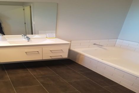 Photo of property in 130 Broadlands Drive, Rolleston, 7615