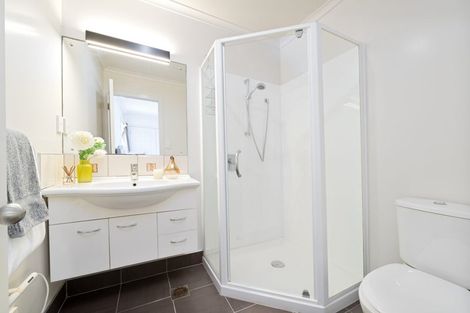 Photo of property in 103a Barrys Road, Glendene, Auckland, 0602