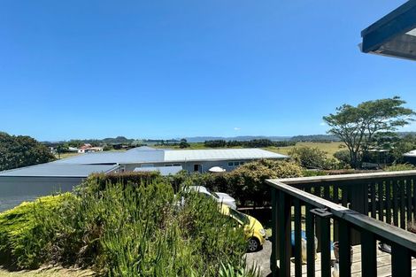 Photo of property in 9 Waiana Avenue, Mangere Bridge, Auckland, 2022