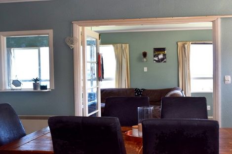 Photo of property in 22 Rosetta Road, Raumati South, Paraparaumu, 5032