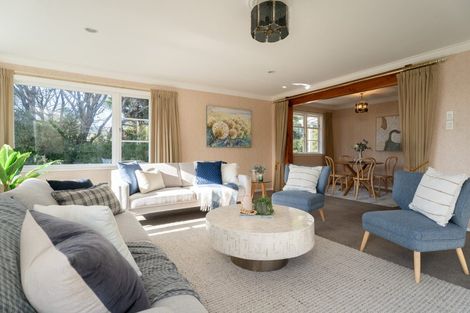 Photo of property in 1 Tainui Terrace, Tawa, Wellington, 5028