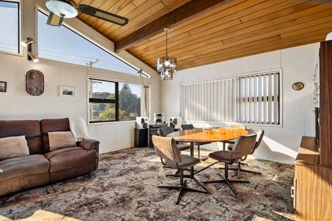 Photo of property in 6 Muricata Avenue, Mount Maunganui, 3116