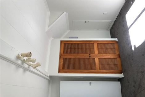 Photo of property in 24 Mirrabooka Avenue, Botany Downs, Auckland, 2010