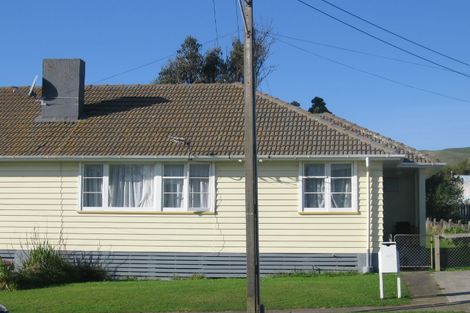 Photo of property in 16a-b Fantame Street, Cannons Creek, Porirua, 5024