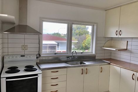 Photo of property in 1/70 Bentley Avenue, Glenfield, Auckland, 0629