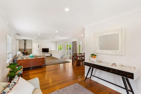 Photo of property in 46 Renata Crescent, Te Atatu Peninsula, Auckland, 0610