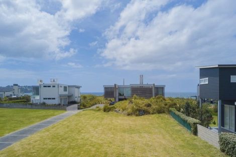 Photo of property in 27 Inanga Lane, Omaha, 0986