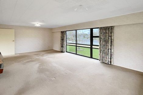 Photo of property in 27 Amberley Avenue, Westbrook, Palmerston North, 4412