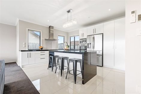 Photo of property in 8 Platina Place, Flagstaff, Hamilton, 3210