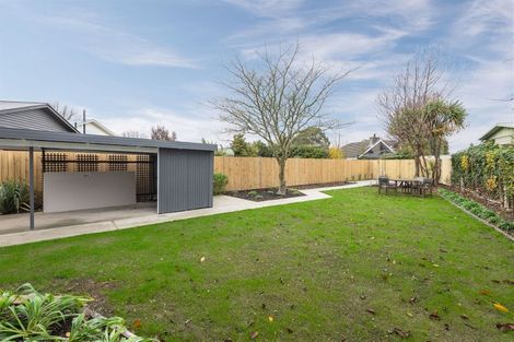Photo of property in 38 Burnside Crescent, Burnside, Christchurch, 8053