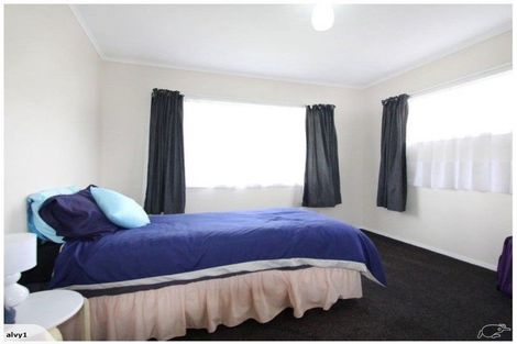 Photo of property in 16 Galilee Avenue, Red Hill, Papakura, 2110