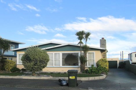 Photo of property in 51 The Esplanade, Westshore, Napier, 4110
