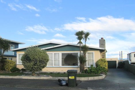 Photo of property in 51 The Esplanade, Westshore, Napier, 4110